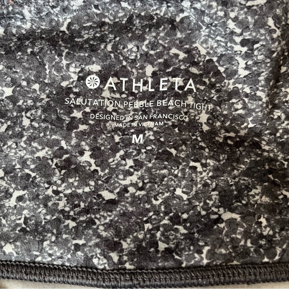 Athleta Leggings Grey Patterned Salutation Pebble… - image 7